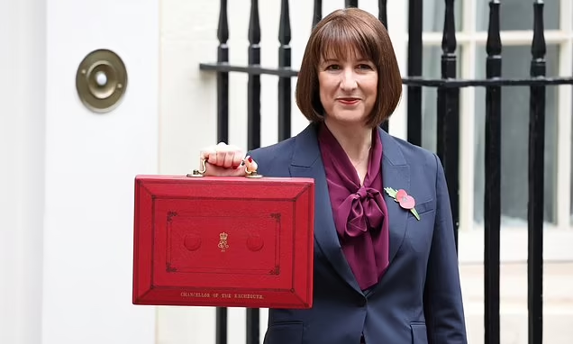 NEW from me for @britishprogress: we’ve found 10 politically uncostly ways the Chancellor can raise £4.2 BILLION to plug the fiscal hole, without breaking manifesto pledges.

They range from removing exemptions on vintage cars to banning large cash transactions. The full list ⬇️