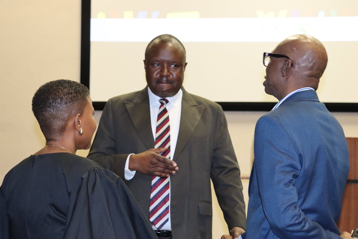 AfrikParliament's tweet image. The President of the Pan-African Parliament (PAP), H.E. Chief Fortune Charumbira, has described civil society as a vital pillar of democracy, likening it to an “informal Parliament” that complements the work of elected representatives. He called for more coordinated and…