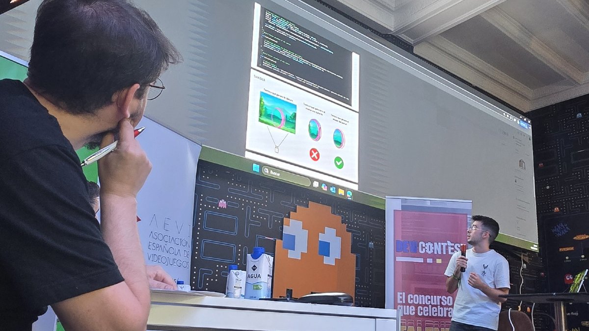 DigiPenBilbao's tweet photo. Alumnado de participó en la final del DevContest by AEVI 🎮 en dos categorías:
🏆 Arte – Lucas Serrano
🏆 Programación – Suyay Charles
👏 También Marcos Molero (IES Puerta Bonita) en Diseño.
Shaping the future of games, one talent at a time!
#DigiPenEurope #AEVI #GameDev https://t.co/40VdawY79V