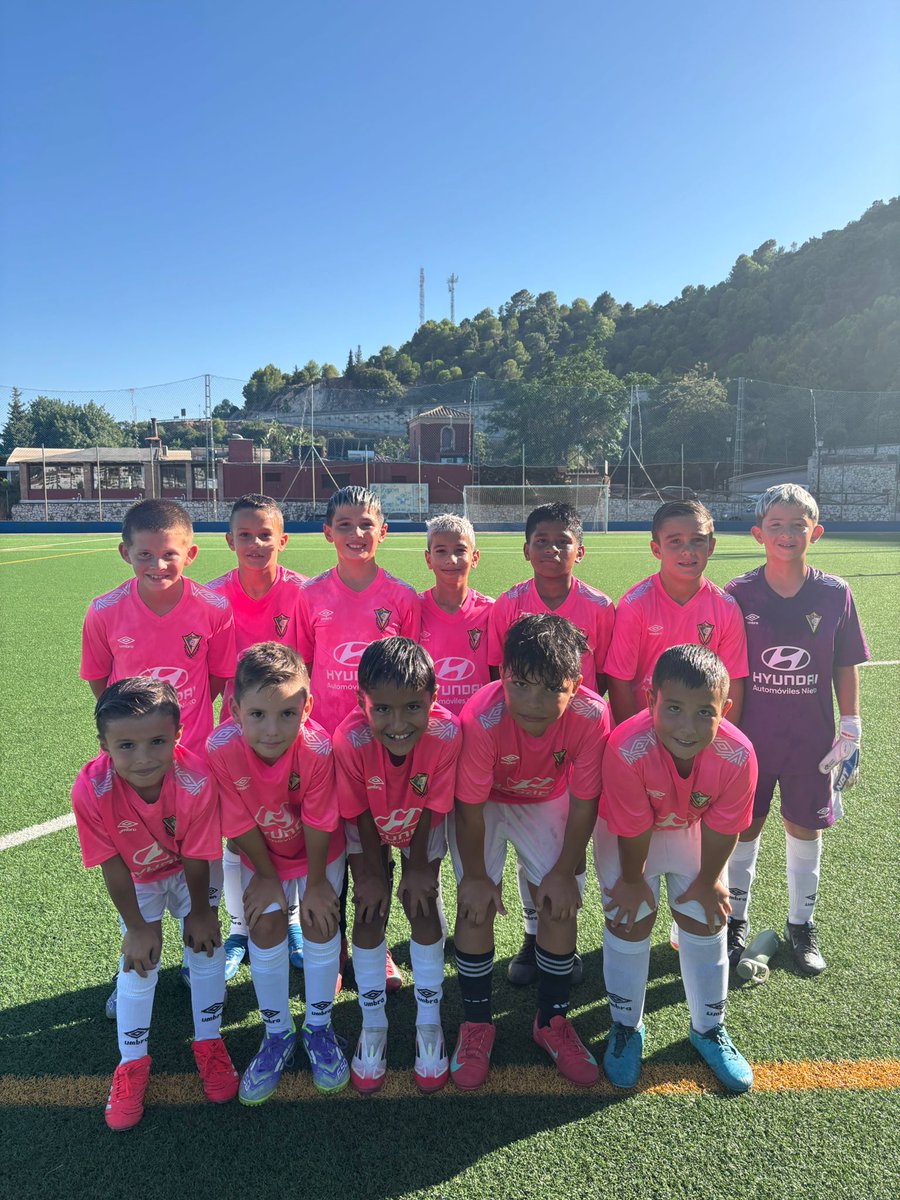 ALEVIN B!

UdOjen
CdCompadres

Otra victoria más, en otro amistoso de pretemporada en el que el equipo pudo controlar el partido y en los minutos finales abultar el resultado contra un buen rival.

Vamos Compadres 🔵 

#MarcaMarbellajunior 
#MarcaMarbella