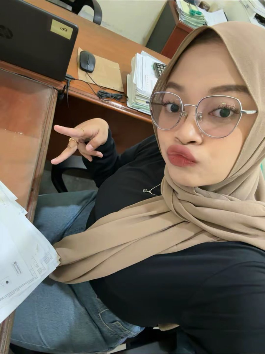 acaaa🦦 tweet media
