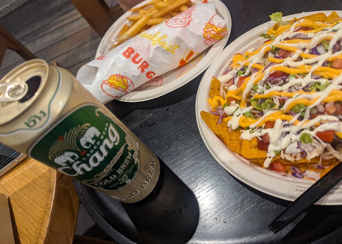 gomakakebba's tweet image. ズボラ中年2人の夏休み昼ご飯