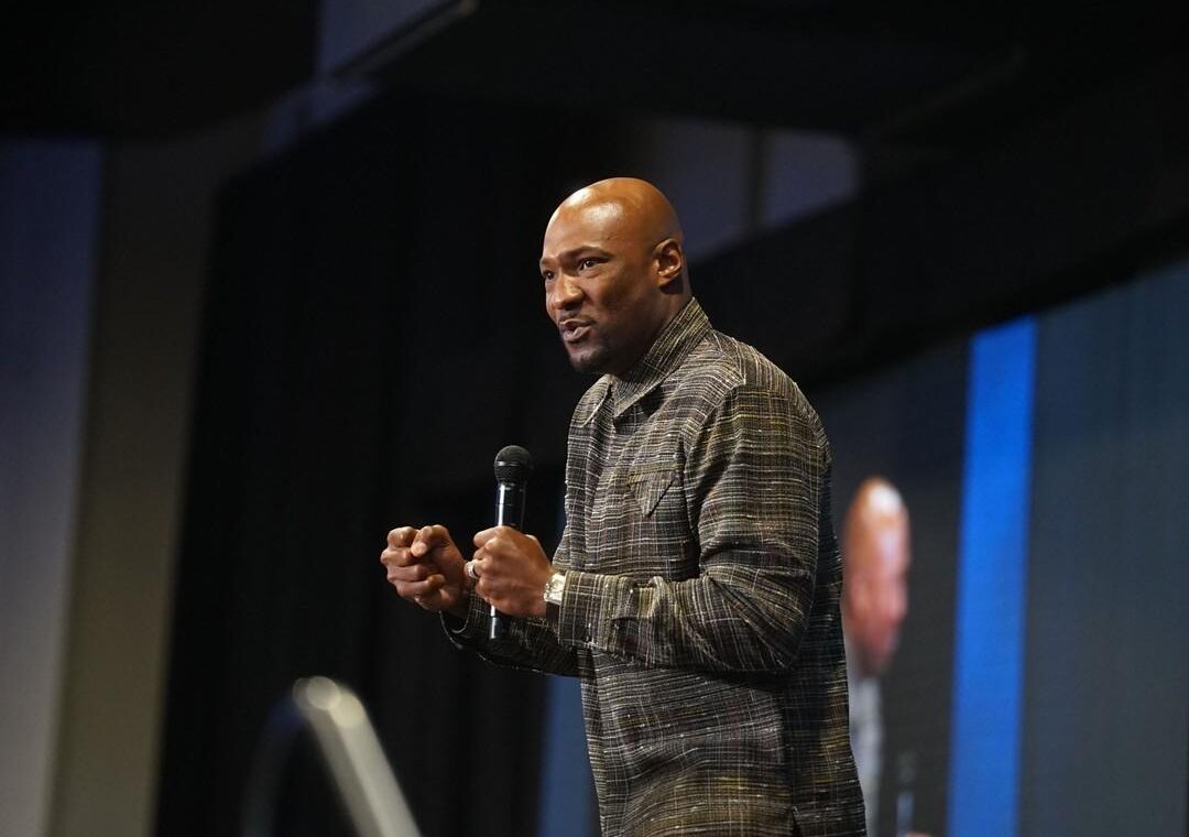 CelebrityInsid3's tweet image. Hearing isn't the same as listening—and your life goes in the direction of the person you truly listen to. A powerful reminder to filter truth from noise. #SpiritualGrowth #ListenWithPurpose #DivineGrace