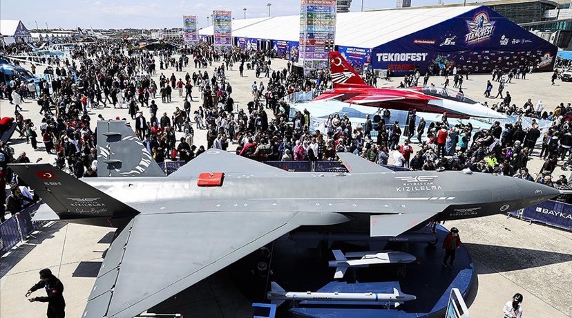 🚀 TEKNOFEST İstanbul’da başladı!
Dünyanın en büyük havacılık, uzay ve teknoloji festivali bu yıl 13. kez kapılarını açtı.

📍 İstanbul Atatürk Havalimanı
🤝 T3 Vakfı &amp; Sanayi ve Teknoloji Bakanlığı öncülüğünde
✨ Teknoloji tutkunlarını bir araya getiriyor!

Gökyüzü gösterileri,