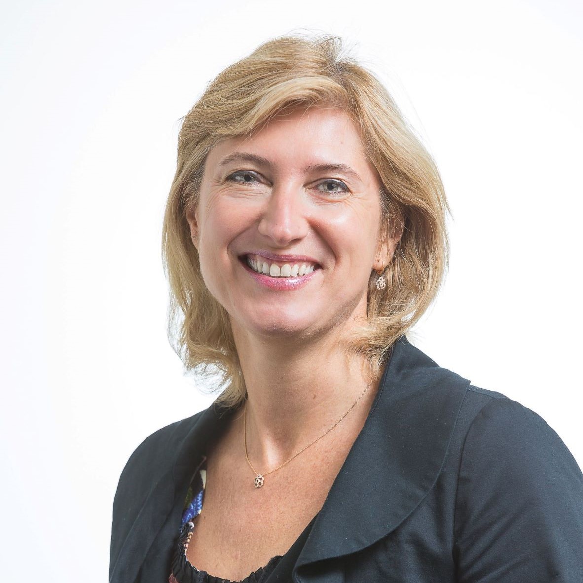 👏 🏆 Veeam Software nomina Doriane Groene Senior Director, Microsoft Alliance per l’area EMEA e Bénédicte Delestre a GSI Manager Sud Europa.

Leggi l'articolo completo: ➡️  bit.ly/469KJoO