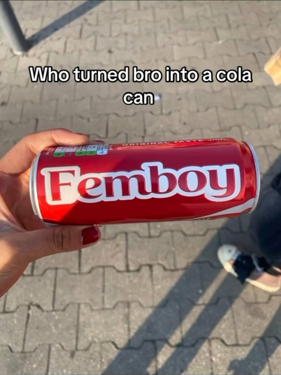 eepyfemboi's tweet image. 