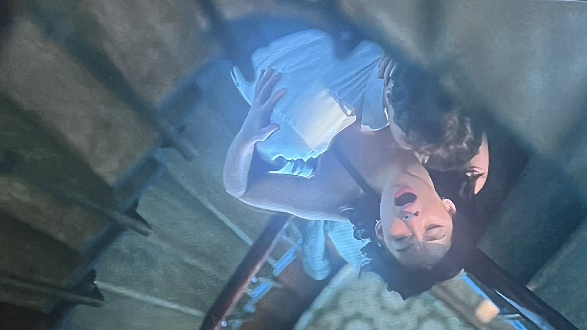 chairfilms's tweet photo. hey so this staircase bellyconrad scene was insane #TheSummerITurnedPretty https://t.co/r00M26hDCe