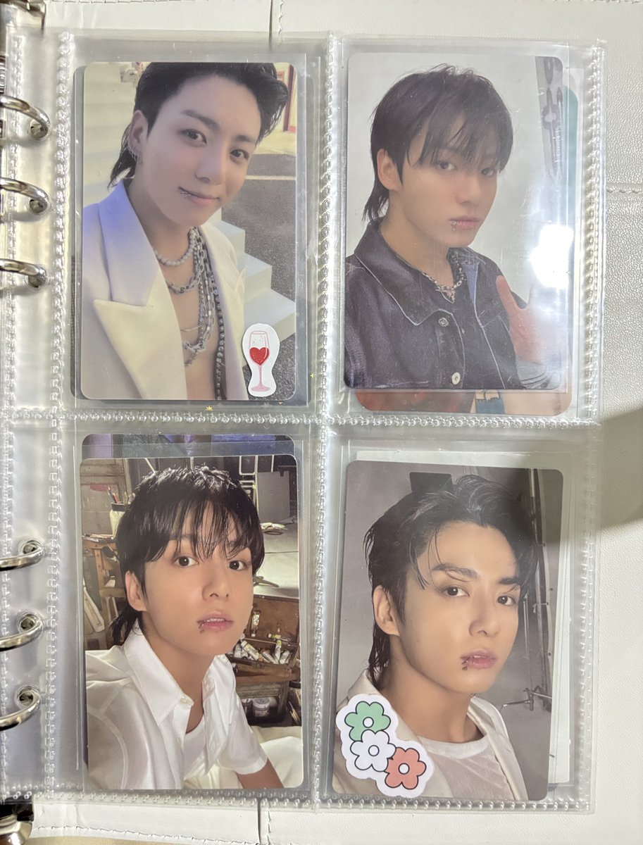 ARTIK BENIM DE BINDERIM VARR😭
sticker defterimi sirf binder suslemek icin almistim agliyorum😭💗 daha da susleyip guzellestiricem bu arada☝🏻 herrrr sey icin cok tesekkur ederim o kadar guzel ki😭💗🎀 <a href="/inlifeis_shop/">Inlifeis_shop</a> 💗🎀