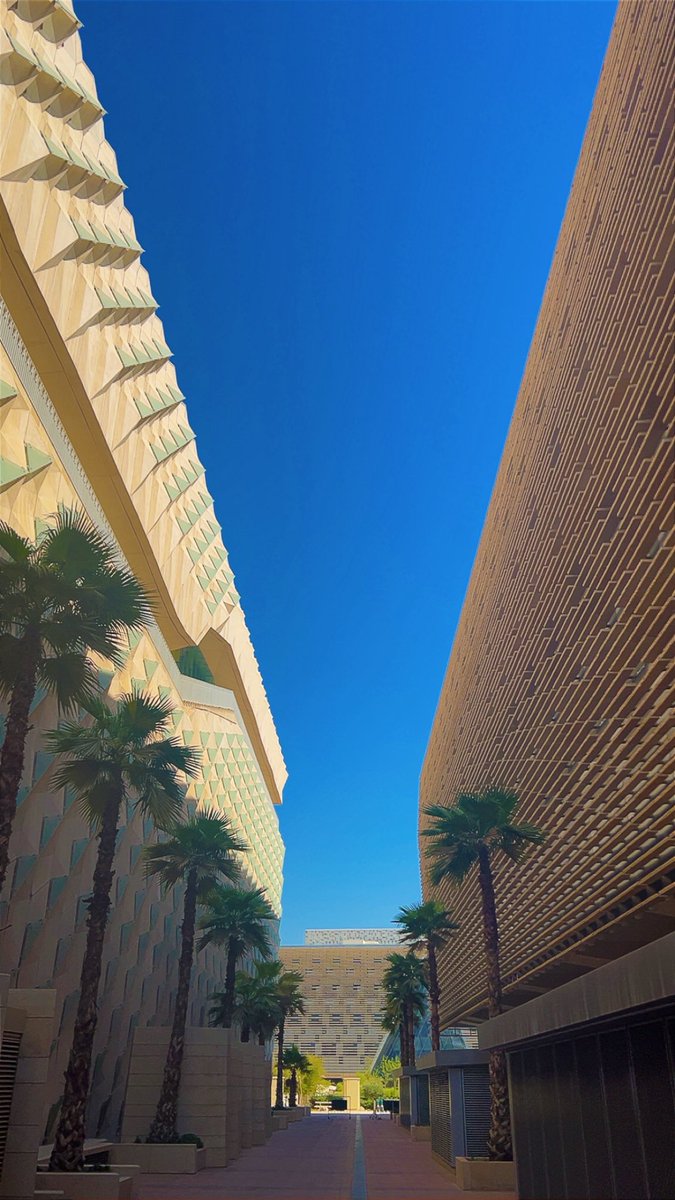 عوداً حميداً .. بداية عام دراسي موفق لطلبة جامعه الكويت ✏️📚📖🖌️📕

#جامعة_الكويت #Kuwait_University