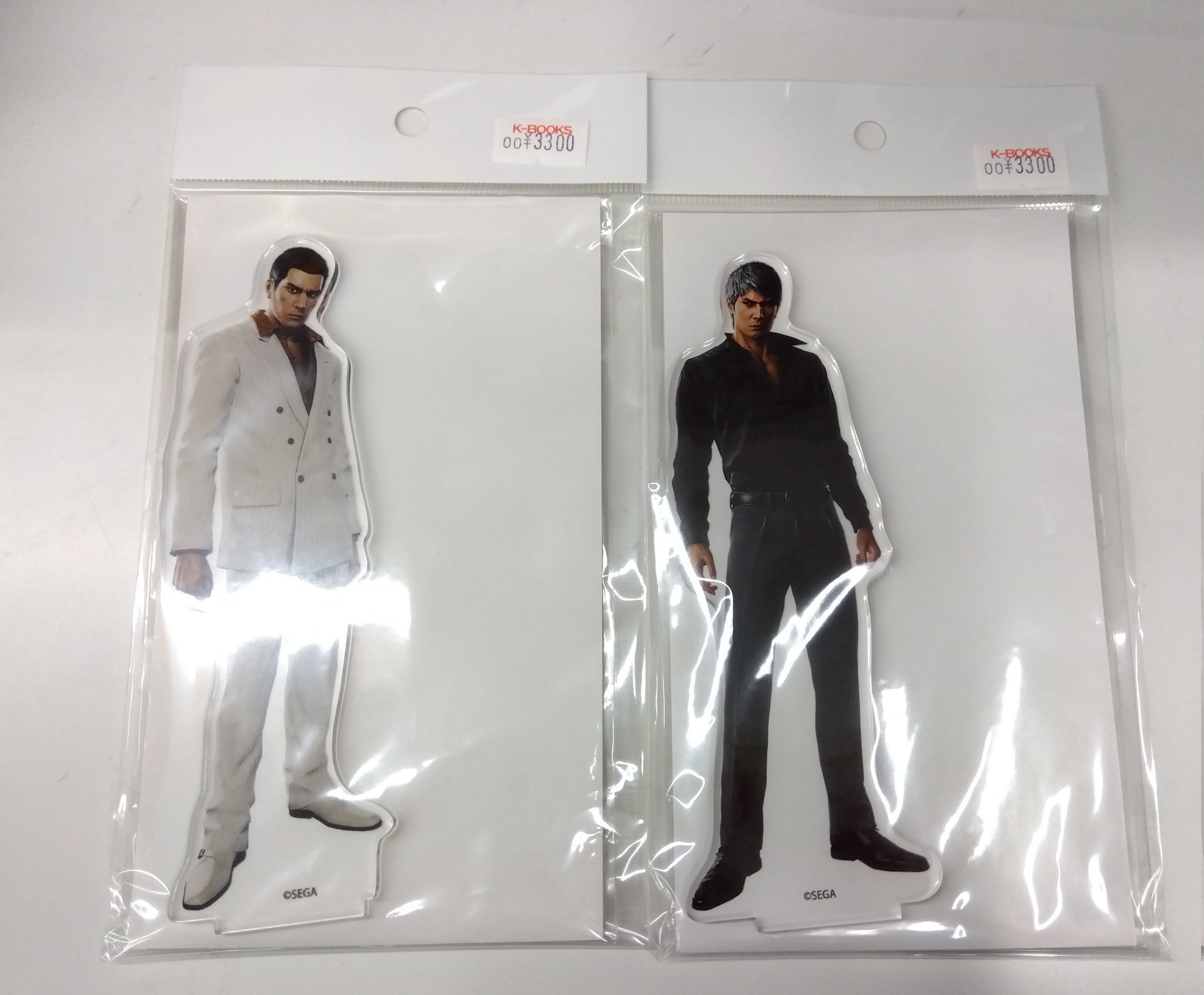 龍が如く ぬいぐるみ＆缶バッジセット 大吾 峯 Amazon.co.jp: 龍が如く