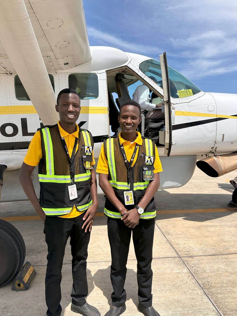 AerolinkUganda's tweet image. Flexible and accommodating. 
We understand that safari plans can change. 
Our team works with you to provide the flexibility needed for a stress-free journey. 
That&apos;s the Aerolink promise.
#CustomerService #FlexibleTravel #AerolinkUganda #WhyChooseAerolink