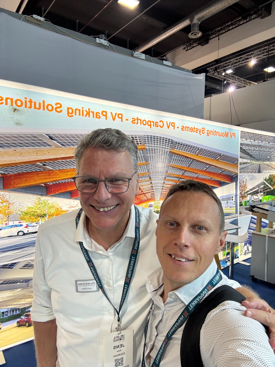 SoliTek_EU's tweet photo. We’re at Solar & Storage Live Zürich ⚡
Day 2 - connecting with partners & showcasing our sustainable European-made solar modules. 🍃
Find us:
🔵 #SoliTek SOLID Solrif at Ernst Schweizer AG
🟡 ClickWall with SOLID Bifacial at Krannich Solar
#SolarAndStorageLive #Sustainability https://t.co/B5RDKxQJkC