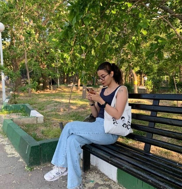 خانم یاوری tweet media