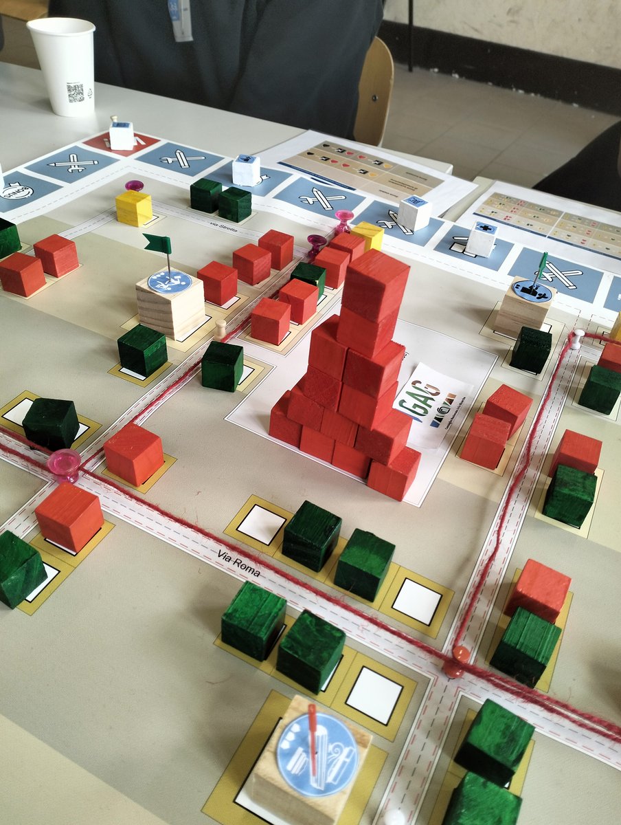cnr_igag's tweet photo. Il 26 settembre torna la #EuropeanResearchersNight. Vieni in @ARRM1_CNR a scoprire Sismopoli, un'esperienza di gioco per comprendere cosa significa la prevenzione del rischio sismico in ambiente urbano.
➡️https://t.co/ndYCfOxqq4
#MSCANight #nottedeiricercatori #i4science #cnr https://t.co/0N3uCrOUgw