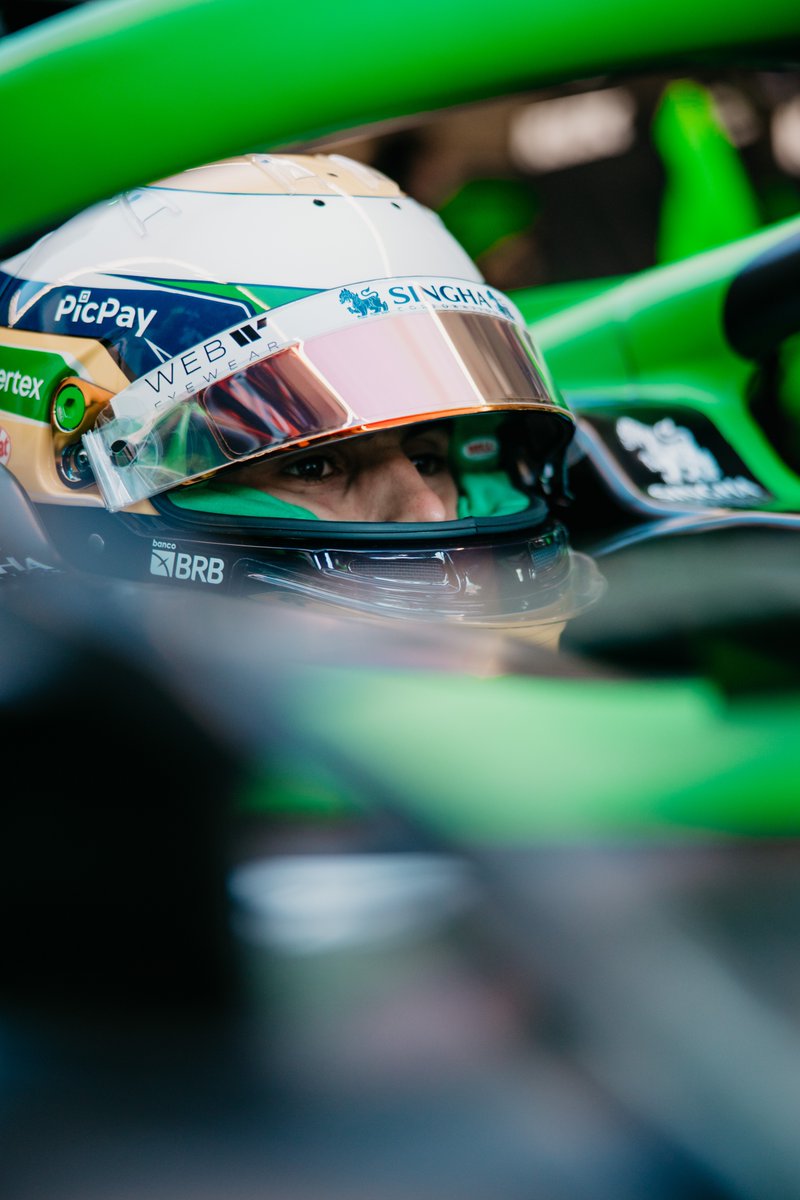 ️️ً tweet media