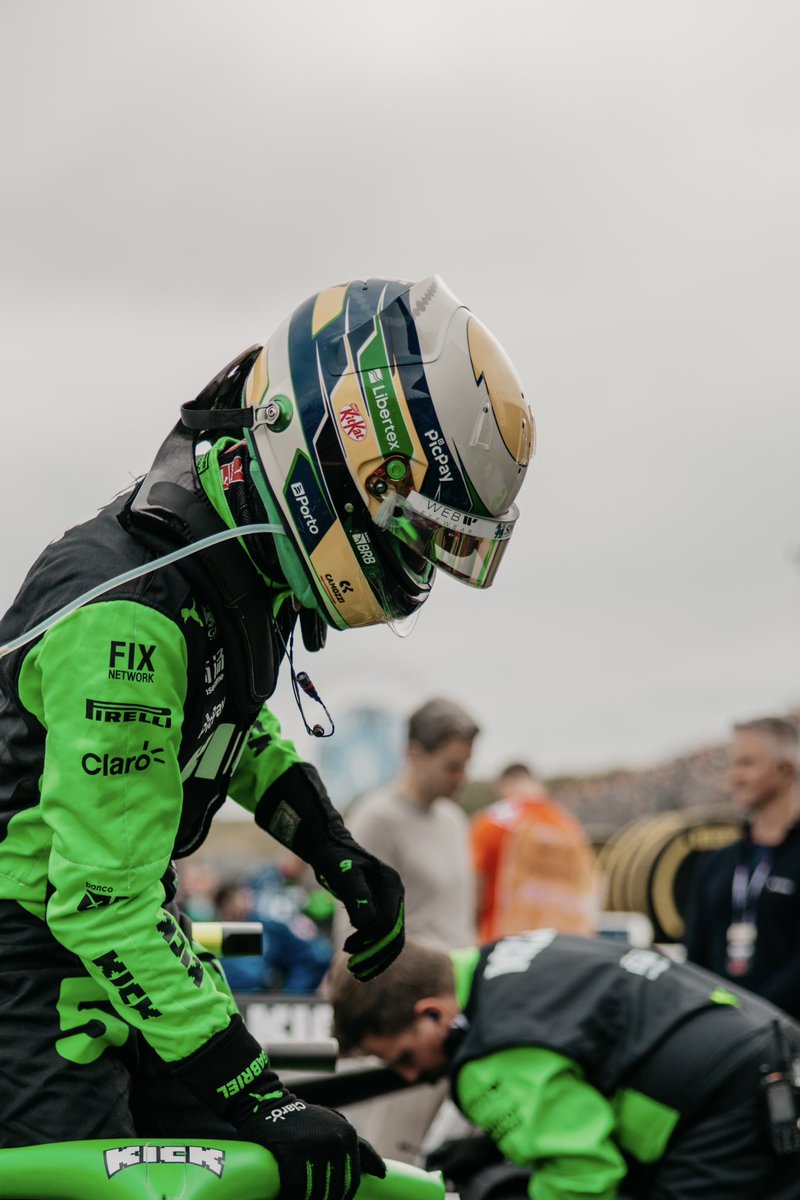 ️️ً tweet media