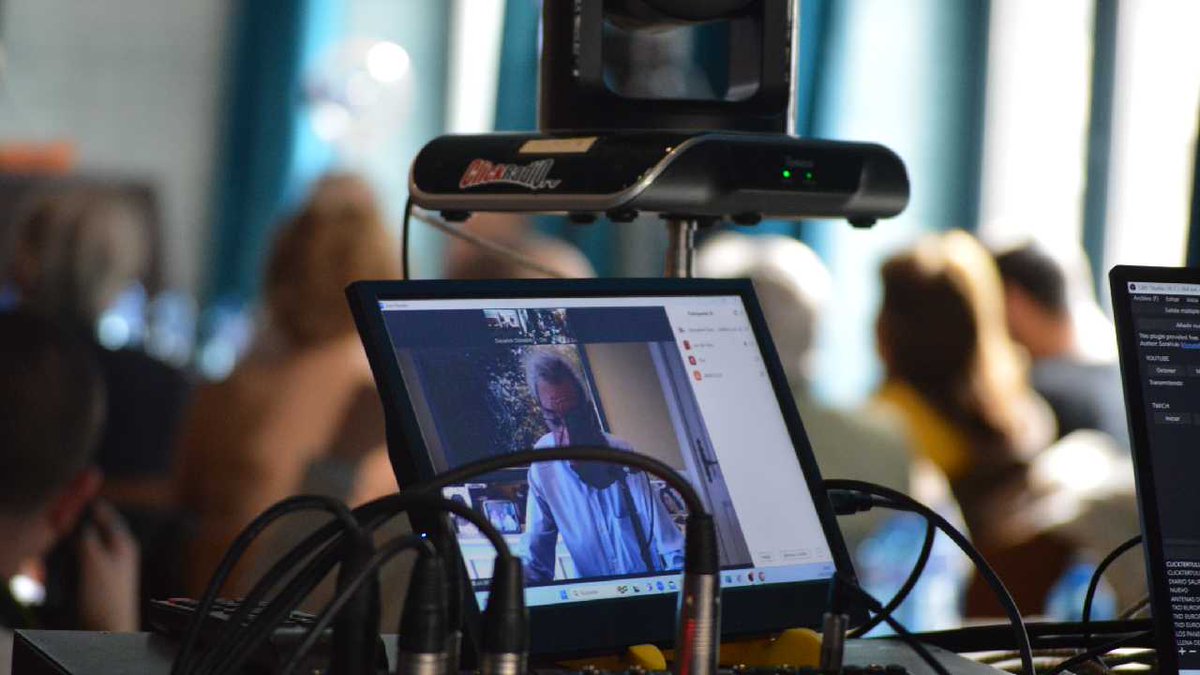 📢 ¿Quieres saber qué temas marcan la actualidad política, social y mediática contados en primera persona por sus protagonistas? ¡Sigue de cerca nuestros encuentros informativos, Los Desayunos de la Fartve! 

federacionartv.com/los-desayunos-…