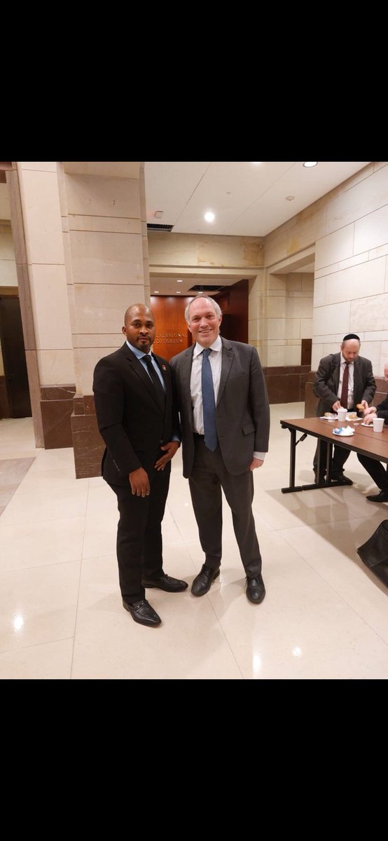 VictorNons17990's tweet image. #ACTIONS SPEAKS #BRGIE