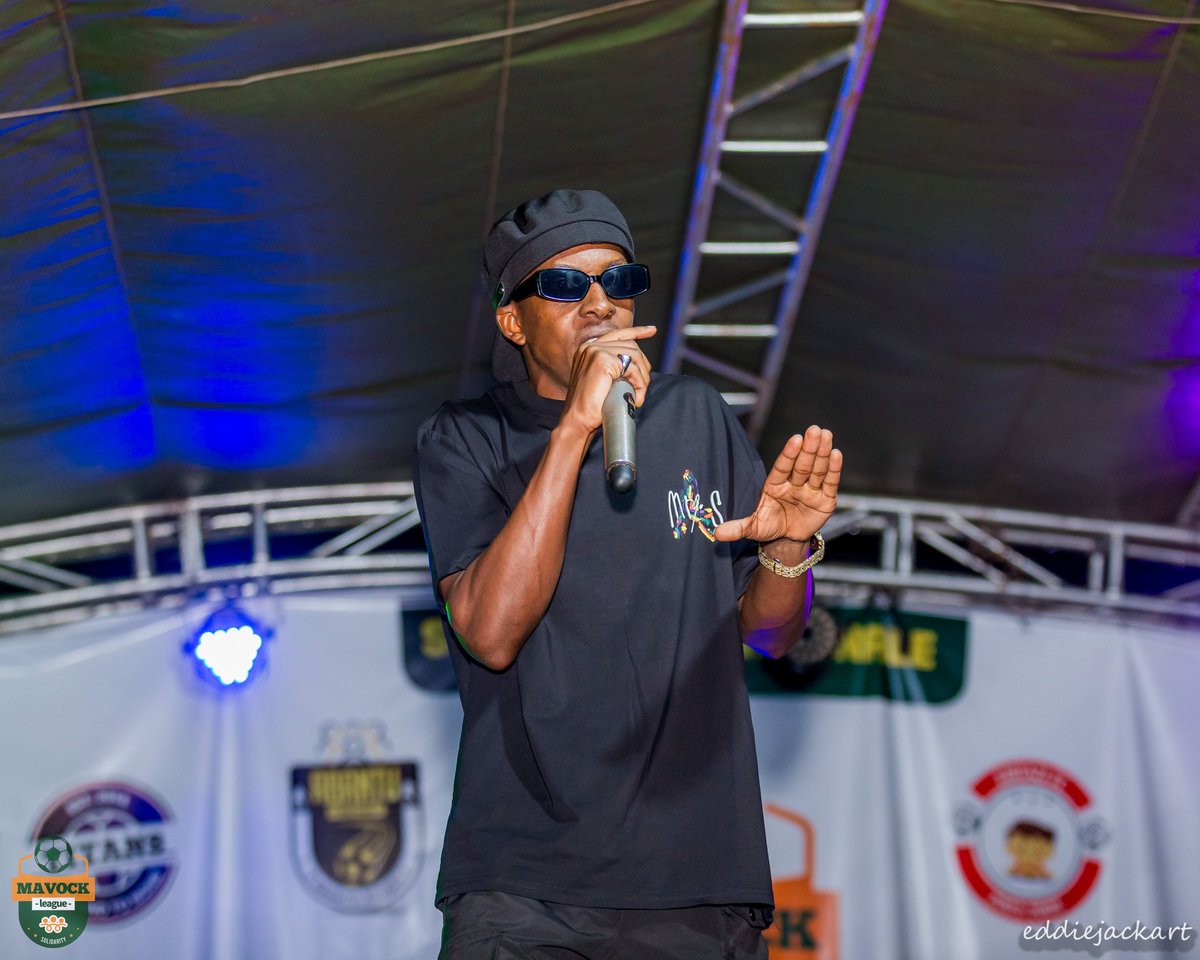 AbaziraFc's tweet photo. Our boy @ohlivefeza put up a massive performance💯 at the #MavockleagueSn1 grand finale🔥WATCH🎬: https://t.co/JLaWcbMda0

He is a top✊️🔥
#MavockleagueSn1 
#MavockleagueSn1Champions https://t.co/evbhY2rmjW
