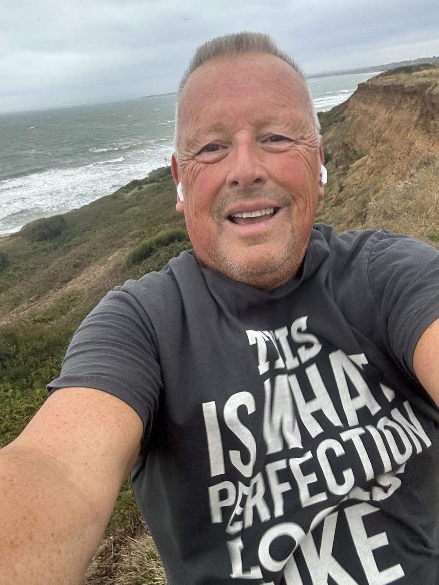 NickKeep_NKA's tweet image. Touch down to home in less than 2 hours, time for a run before breakfast.
It’s great to get home after a couple of days away. #Wednesdayvibe #FlyingHome #ConferenceHost #KeynoteSpeaker #Veteran