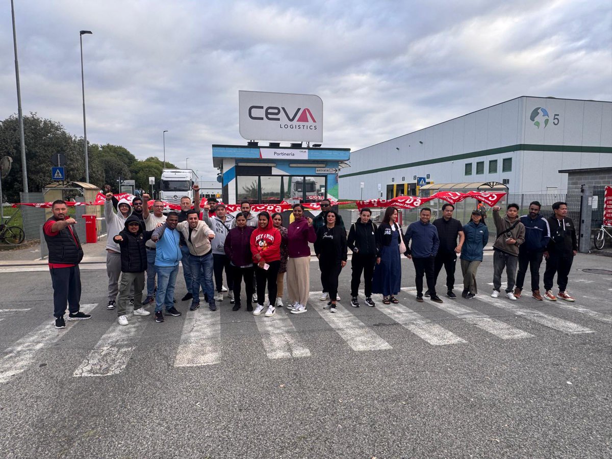 si_cobasnaz's tweet photo. #strike on #ceva #3m #geodis #emmelibri in Solidarity to #geodis #sicobas workers ✊🏻👊🏻✊🏽👊🏽
Link
https://t.co/F1bIHWmWeq https://t.co/FWAdmRFhlG