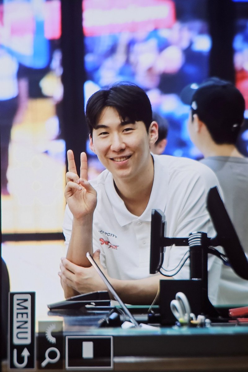 ✌🏻✌🏻✌🏻