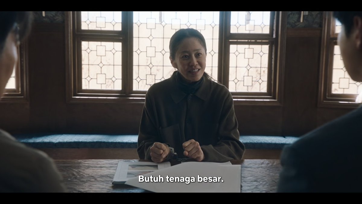 warsber's tweet photo. 2. kuat

jeong ishin pernah bilang kalau pelakunya kuat karena membunuh cuma satu kali tebas pakai kapak. pelakunya juga pede bisa melumpuhkan korban dengan tangan kosong. nah pekerjaan ara adalah potter yang butuh tenaga besar dan tentunya lengannya pasti kuat. https://t.co/ihVTqaq84a