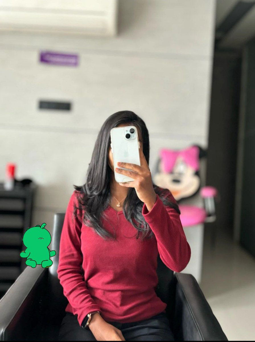 Gm, everyone 💚

Weekend’s over but we’re still chilling. By the way, I’m at the salon with $Kino which haircut should I get this time 

 Or should I just skip it and not cut my hair now?

<a href="/EskimoOnAbs/">Eskimo</a> I need A coat Its Cold here..