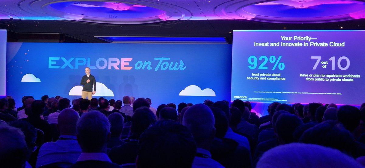 General session <a href="/VMware/">VMware</a> #ExploreOnTour begins
#vExpert <a href="/vmugcz/">vmugcz</a> <a href="/MyVMUG/">VMware User Group</a>