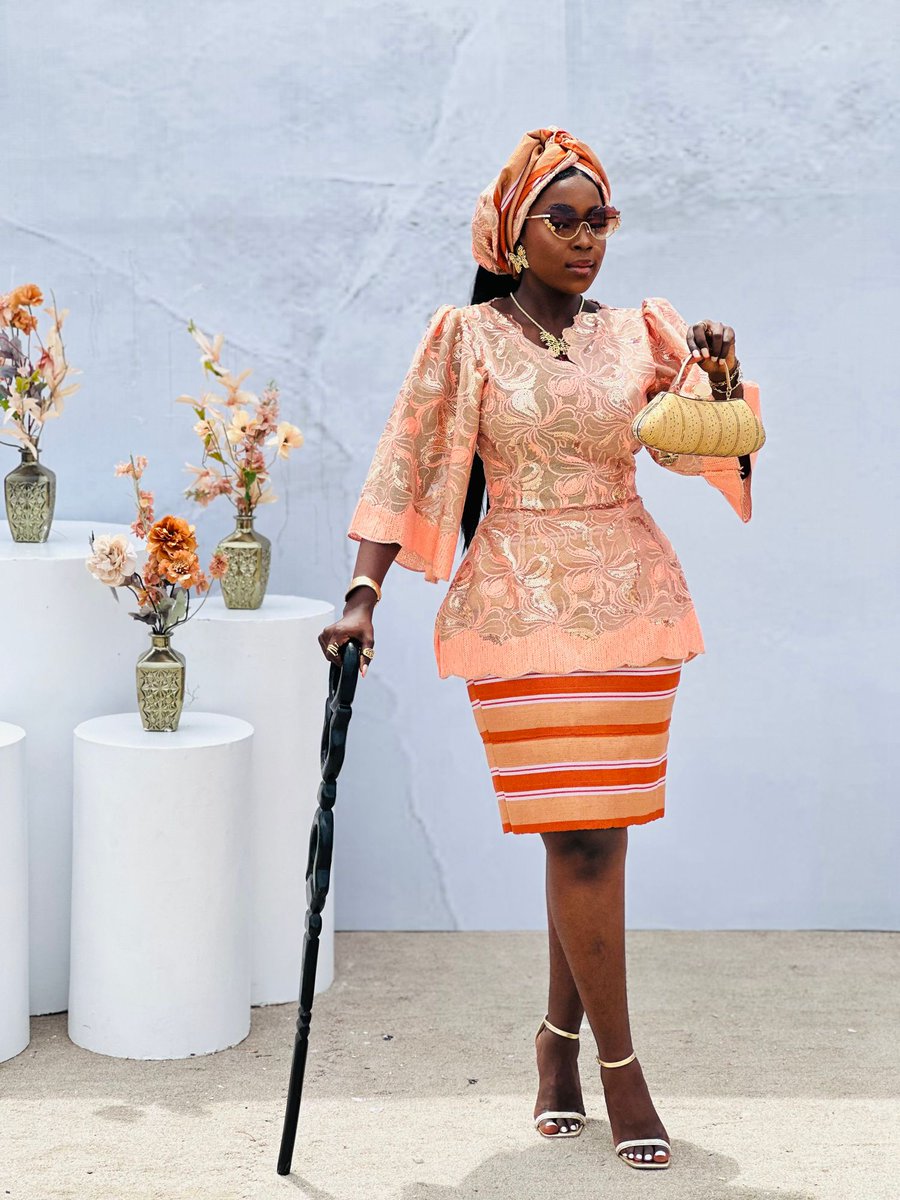 fayokemithestar's tweet image. The Fashion King serving it hot always 🔥🔥

#fayokemithestar #thefashionking #asoebibella #pretty