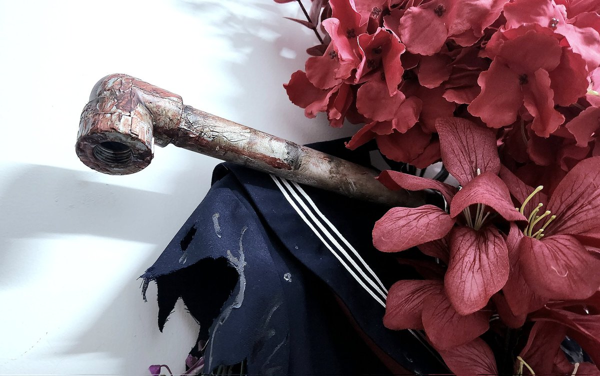 i_chi_cos's tweet photo. 衣装製作、武器造形をしました。

SILENT HILL f　·　サイレントヒルｆ
深水雛子

発売楽しみです!

#サイレントヒルf 
#silenthillf https://t.co/lKjgBRmIDU