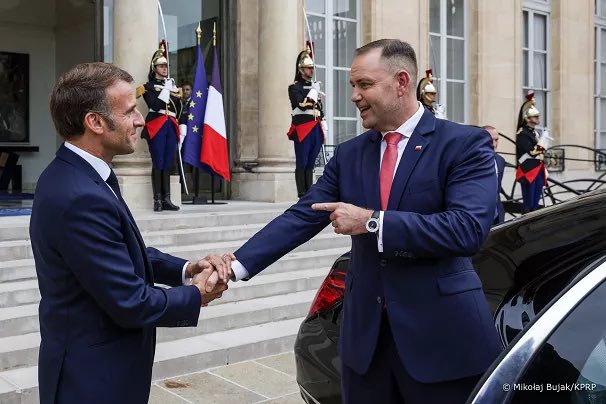 Jakub Szymczuk tweet media