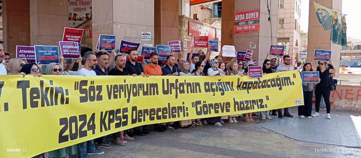 Eren (@eren686868686) on Twitter photo <a href="/Suat_Ozcagdas/">Suat Özçağdaş</a> Eğitim, siyaset üstü bir meseledir.
Sağlığımızı "ücretli hekime",
Güvenliğimizi "ücretli polise",
Adaletimizi "ücretli hakime" emanet etmediğimiz gibi eğitimimizi de "ücretli öğretmene" emanet edemeyiz!!!
2024 KPSS puanı ile ilave atama yapılmalıdır! <a href="/Suat_Ozcagdas/">Suat Özçağdaş</a> Eğitim, siyaset üstü bir meseledir.
Sağlığımızı "ücretli hekime",
Güvenliğimizi "ücretli polise",
Adaletimizi "ücretli hakime" emanet etmediğimiz gibi eğitimimizi de "ücretli öğretmene" emanet edemeyiz!!!
2024 KPSS puanı ile ilave atama yapılmalıdır!