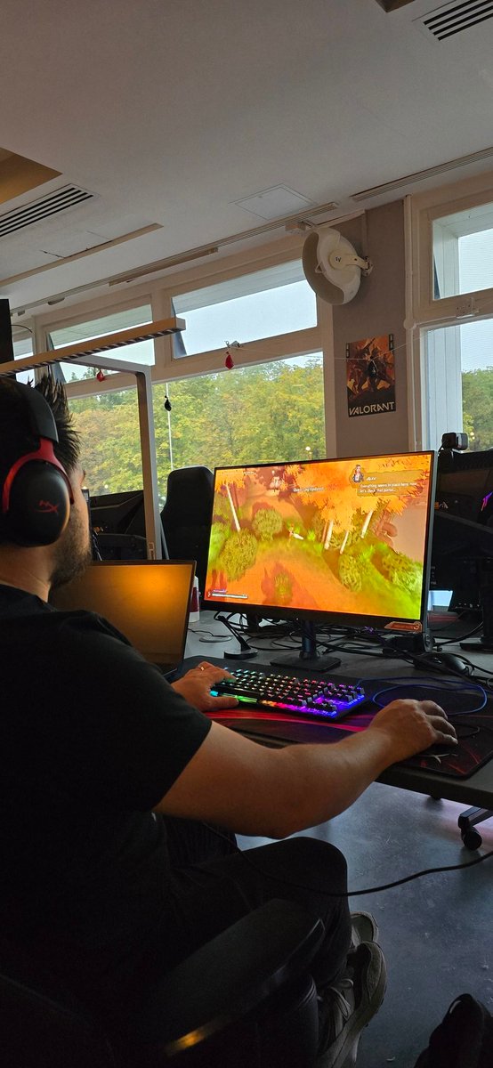 Csaba Berenyi tweet media