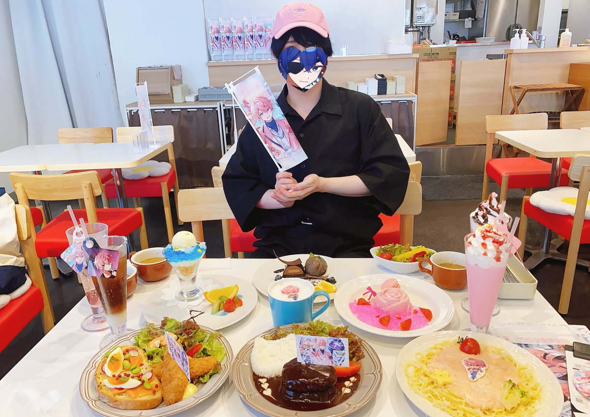 【S’s Cafe】

さとみさんのコラボカフェ『S’s Cafe』

に行ってきましたー！！

全種類食べたよー！
グッズも全部買えた！
けど帽子の黒だけなかったᐡ т · т ᐡ

さとみさんライブ応援しております！

#STPRPARADISE #すとぱら