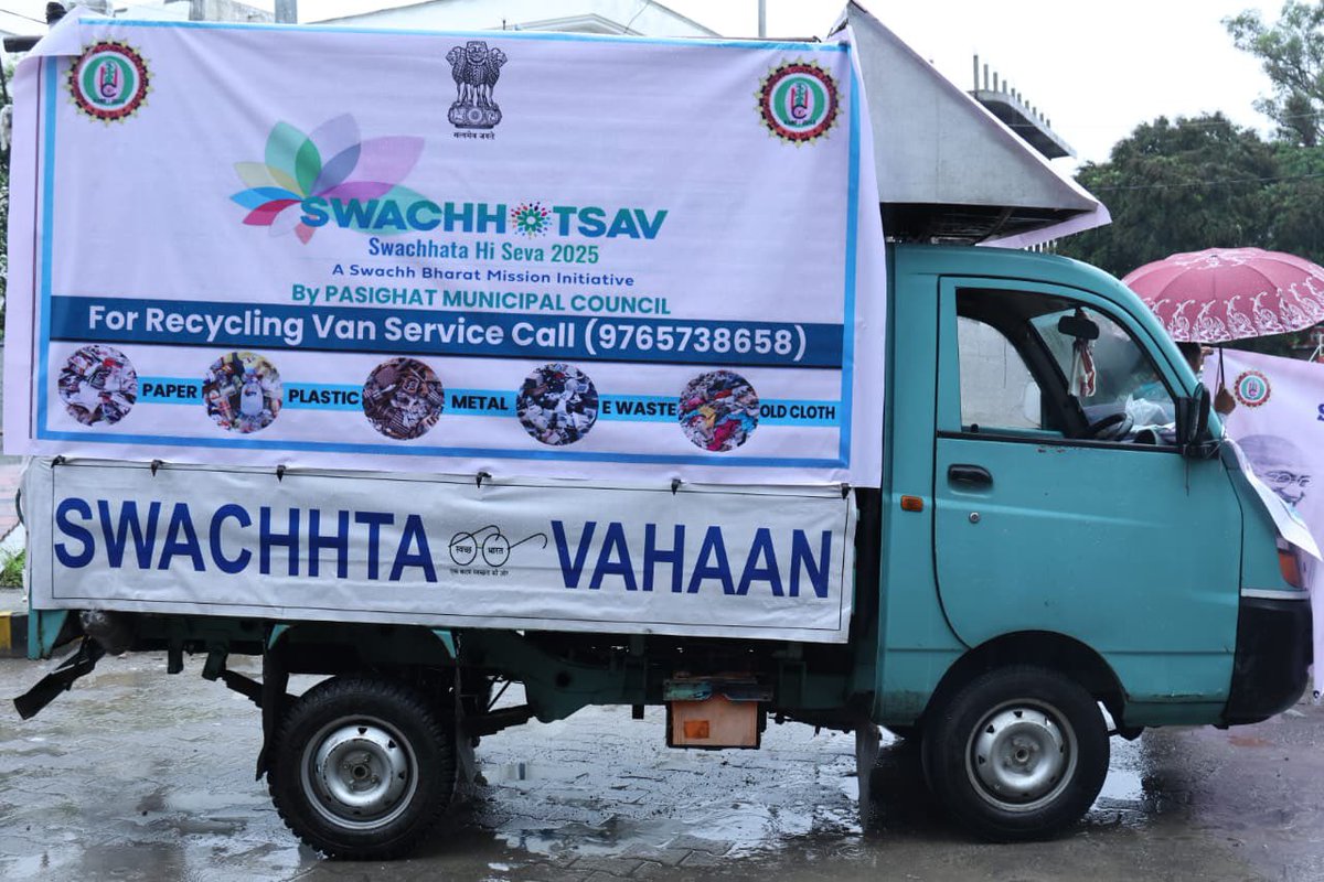 Today marks a special day for East Siang District. Launch of Denam A:nam #Pasighat as we begin the campaign for Swacchata hi Seva 2025, a solemn pledge to keep our city clean. 
In presence were Hon. MLA Sh. Tapi Darang, Chief Counsillor PMC Smt. Okiam Moyong Borang, DC East Siang