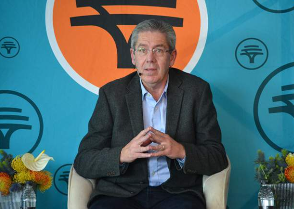 At a recent G20 side event, Agbiz CEO Theo Boshoff joined Minister of Agriculture John Steenhuisen and industry leaders from South Africa’s wine, citrus, and banking sectors to discuss the future of agricultural exports.

#AgriExports #MarketAccess #Competitiveness #Agribusiness