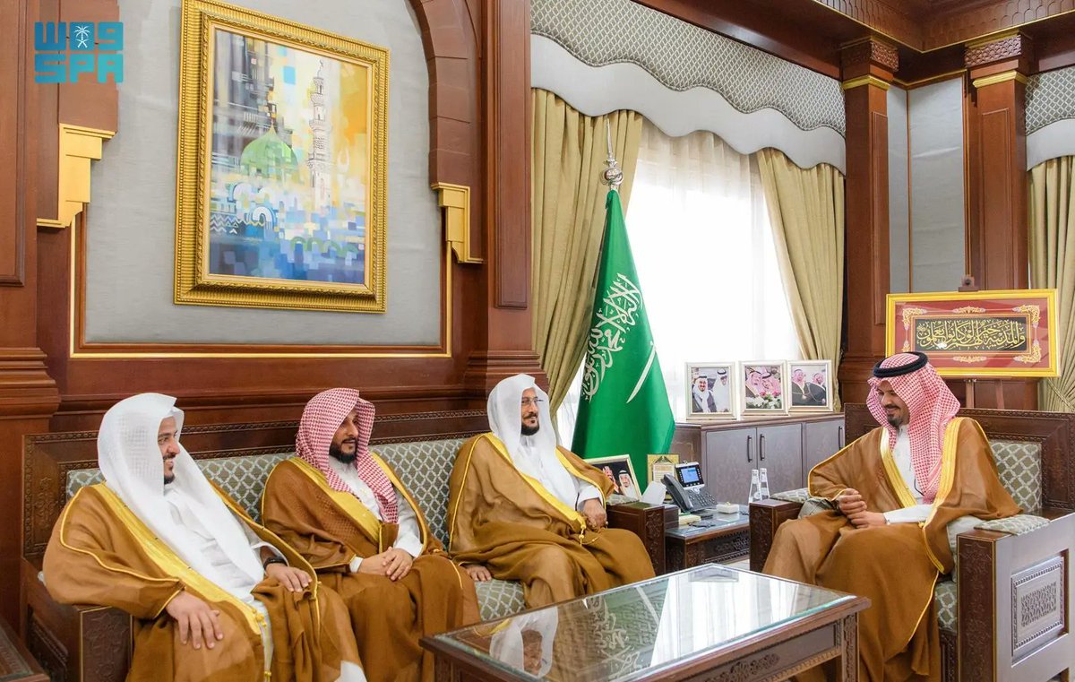 الأمير سلمان بن سلطان يستقبل وزير الشؤون الإسلامية.
spa.gov.sa/ar/w2399315
#واس_عام