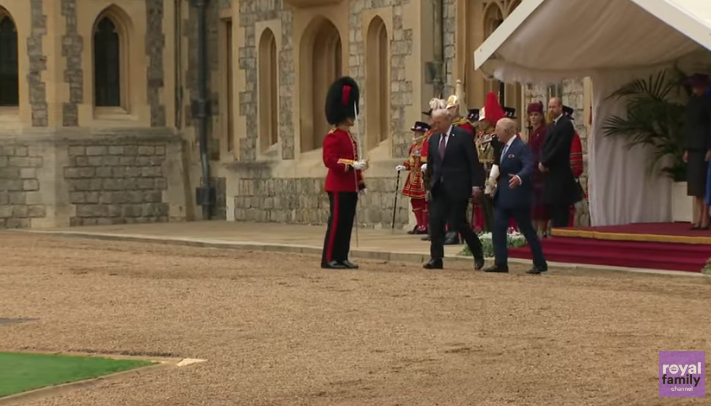 👑The Office of Cee Bee tweet media