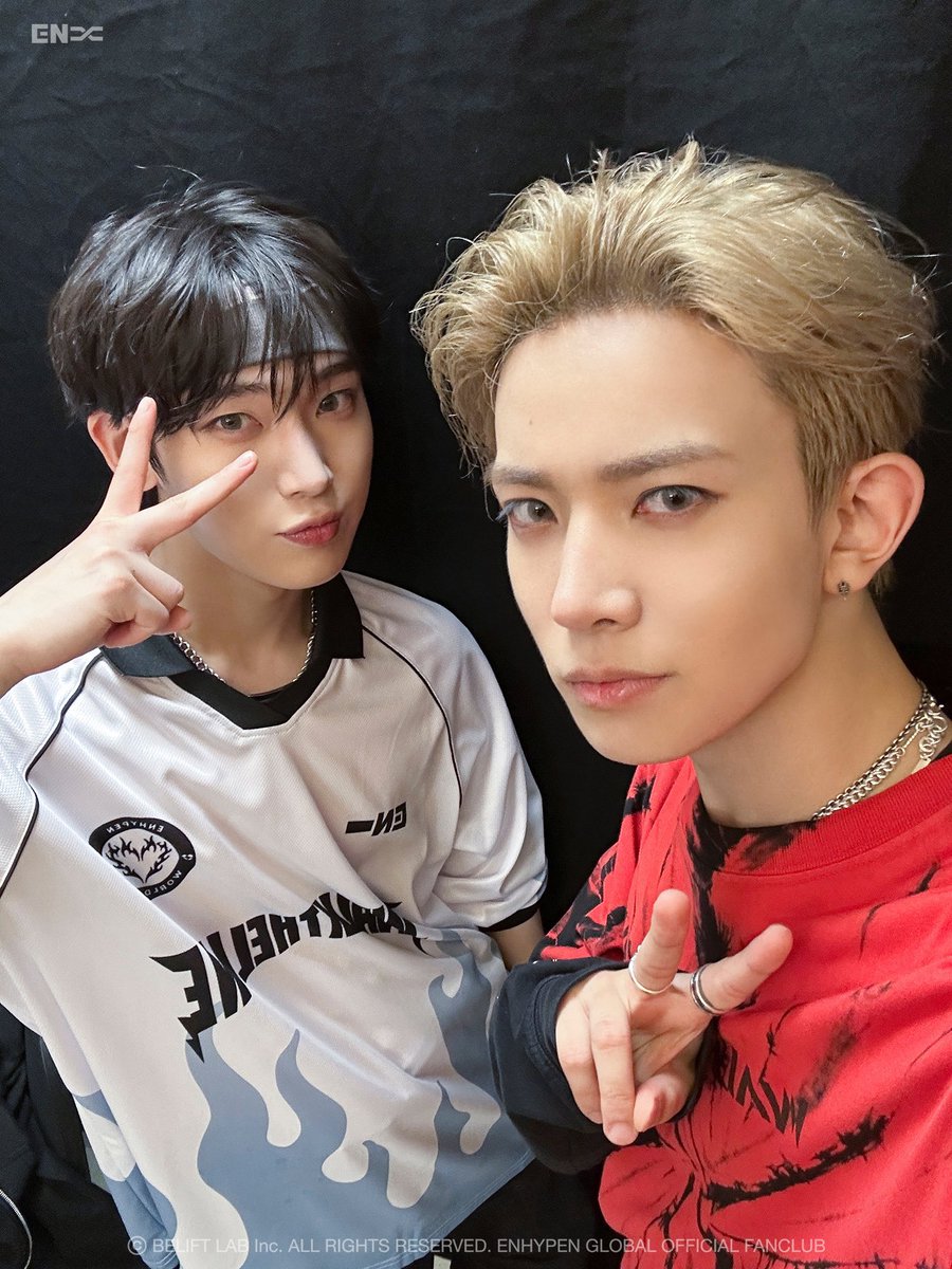 STFU??? A HEESUN SELCA IN 2025???