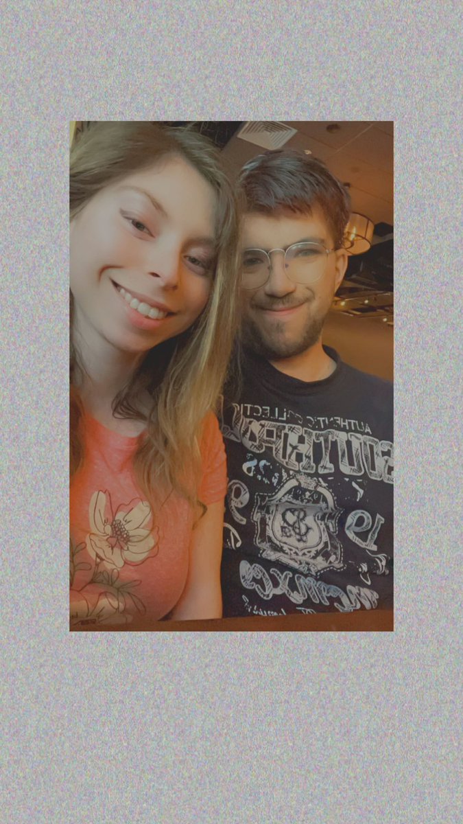 juljewel19971's tweet photo. And just like that, we celebrated 10 month anniversary not too long ago. And now in about 2 months we get to celebrate our 3 years. Soon enough I’ll marry the love of my life🥰❤️ #anniversary #forevertogo https://t.co/2AjN4G6yMf