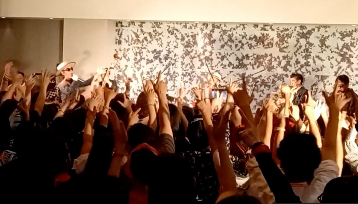 りょうこ☺︎ 鳳ここな