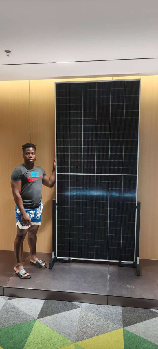 Kji_Solar's tweet photo. Get your best panels.
The all new flexible panels and the Topcon Bifacial rigid panels.
Prices ranging from 19cents per watt and 9 cents per watt respectfully.

#Solar  #EPC #Energy #Bifacial #flexible #renewable https://t.co/G3Z8xEAduZ