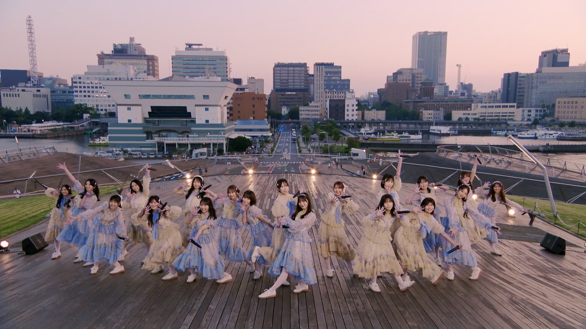 日向坂46
🙏15thシングル「お願いバッハ！」
⚓️横浜港 大さん橋にて
💃初フルサイズでスペシャルパフォーマンス
🔻緊急生配信アーカイブ
youtube.com/live/iKS26Gob0…
#日向坂46 #日向坂46_お願いバッハ #金村美玖 #小坂菜緒
