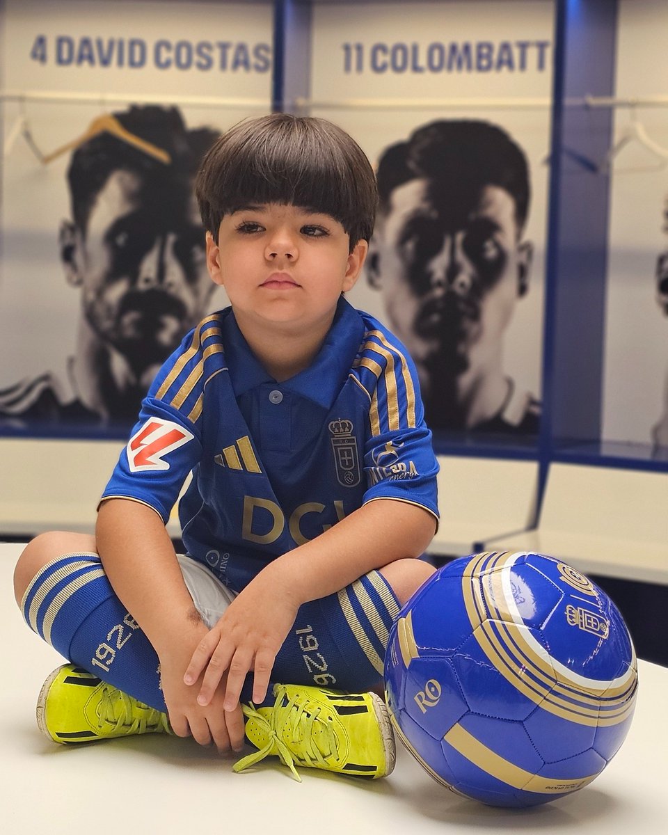 ROtiendaoficial's tweet image. 💙 Los más pequeños, los protagonistas 💙
Todo lo que necesitan para presumir de equipo en tiendas y realoviedo.shop
#realoviedo #TiendaRealOviedo #orgullovalorygarra #almainvencible #regalaoviedismo #ModaRealOviedo #ropainfantil