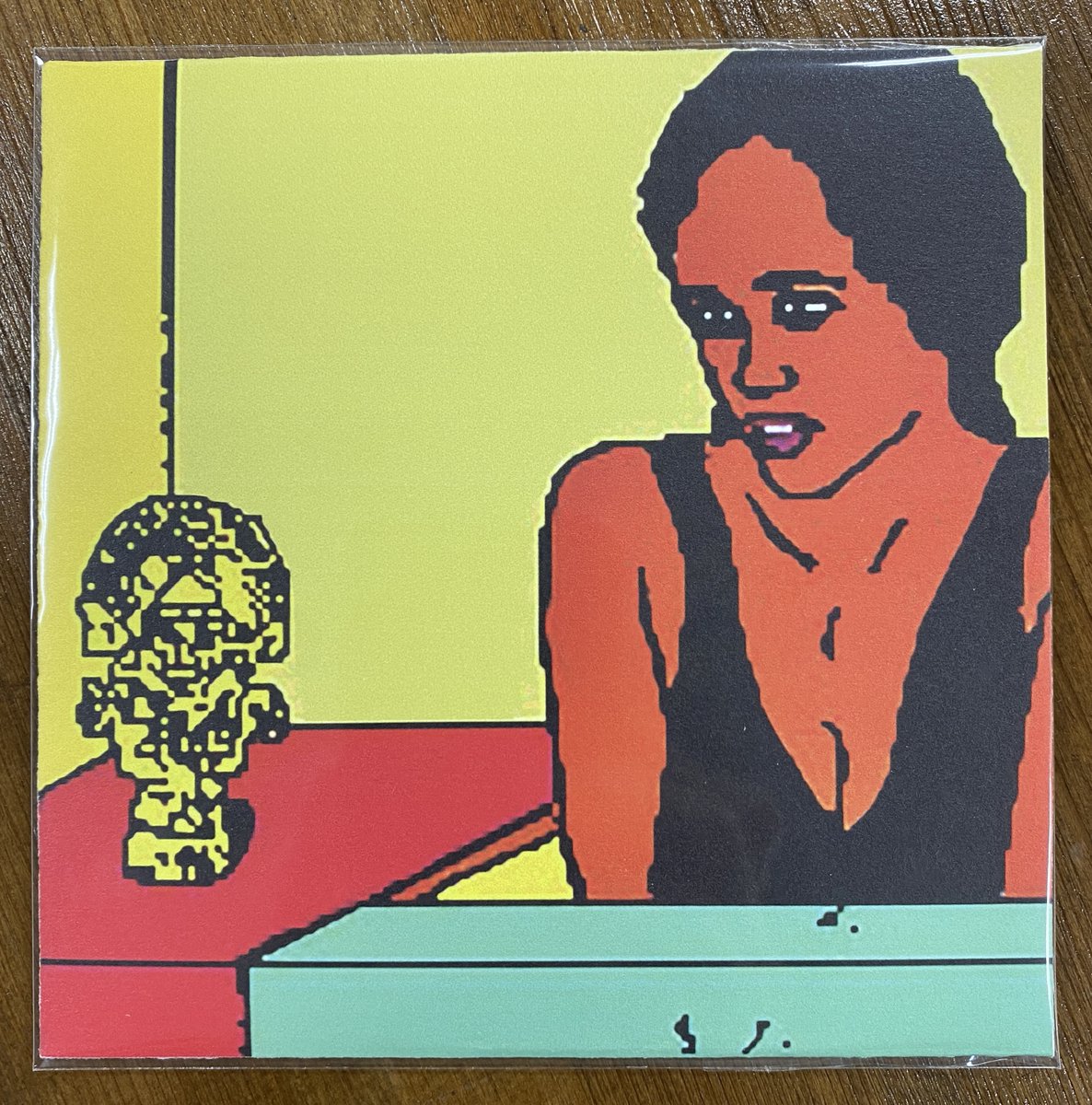 yudayajazzによる珠玉のメローサルサMIX第3弾が届きました！！
明日には弊社webショップにアップします！！
今回の気合の入り方は半端じゃない！！お楽しみに！！