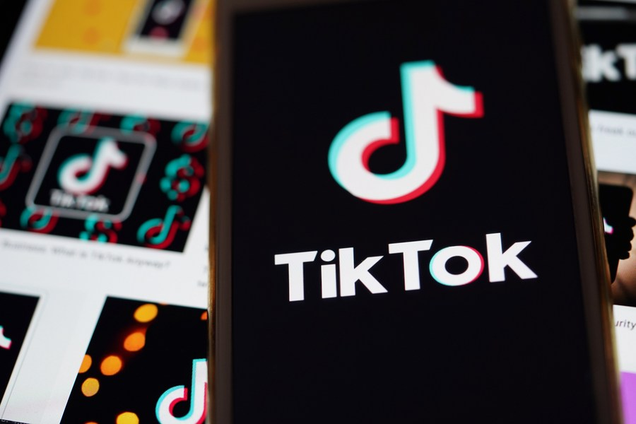yae_moon's tweet photo. China &amp; the U.S. reached a basic consensus on resolving the #TikTok issue through such methods as the entrusted operation of TikTok's U.S. user data and content security business, and the license for use of the algorithm and other intellectual property rights. https://t.co/zRz64051ir