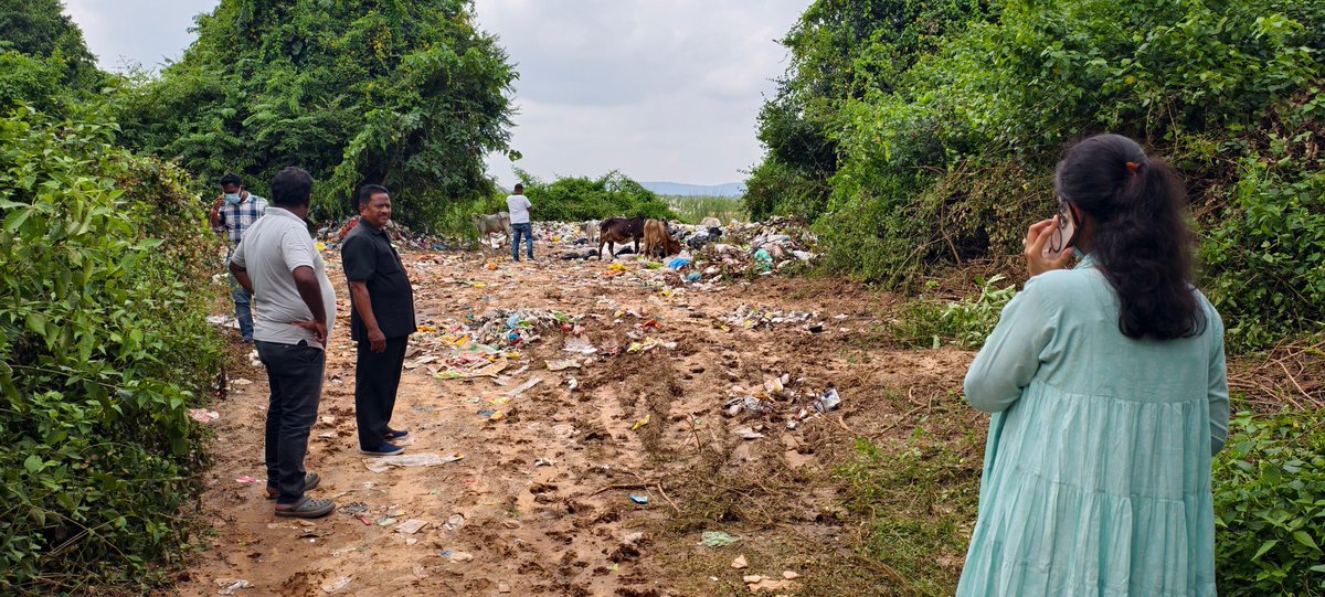sofiafirdous1's tweet image. Responding to citizens’ concerns over poor waste management in Barabati–Cuttack, I conducted an inspection at the Satichoura Transit Zone, illegal dumping sites, and the Chakradharpur bio-mining project.

Discussed with Commisioner and officials 
🔹 to maintain permanent…
