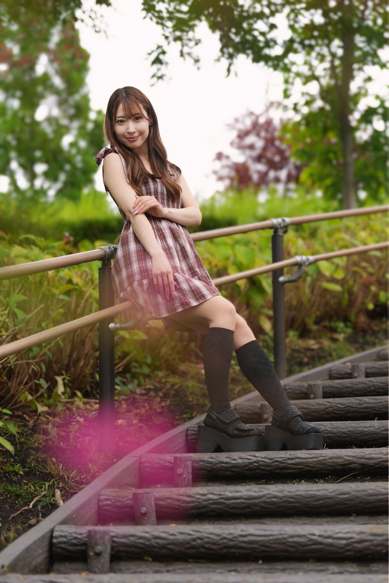 ei_heiji's tweet image. 井上尚弥選手の後ろに映ってた娘は@aizawa_asuka さんと言うらしい！
#portrait #portraitphotography #相沢明日加 #画像掲載許可取得済