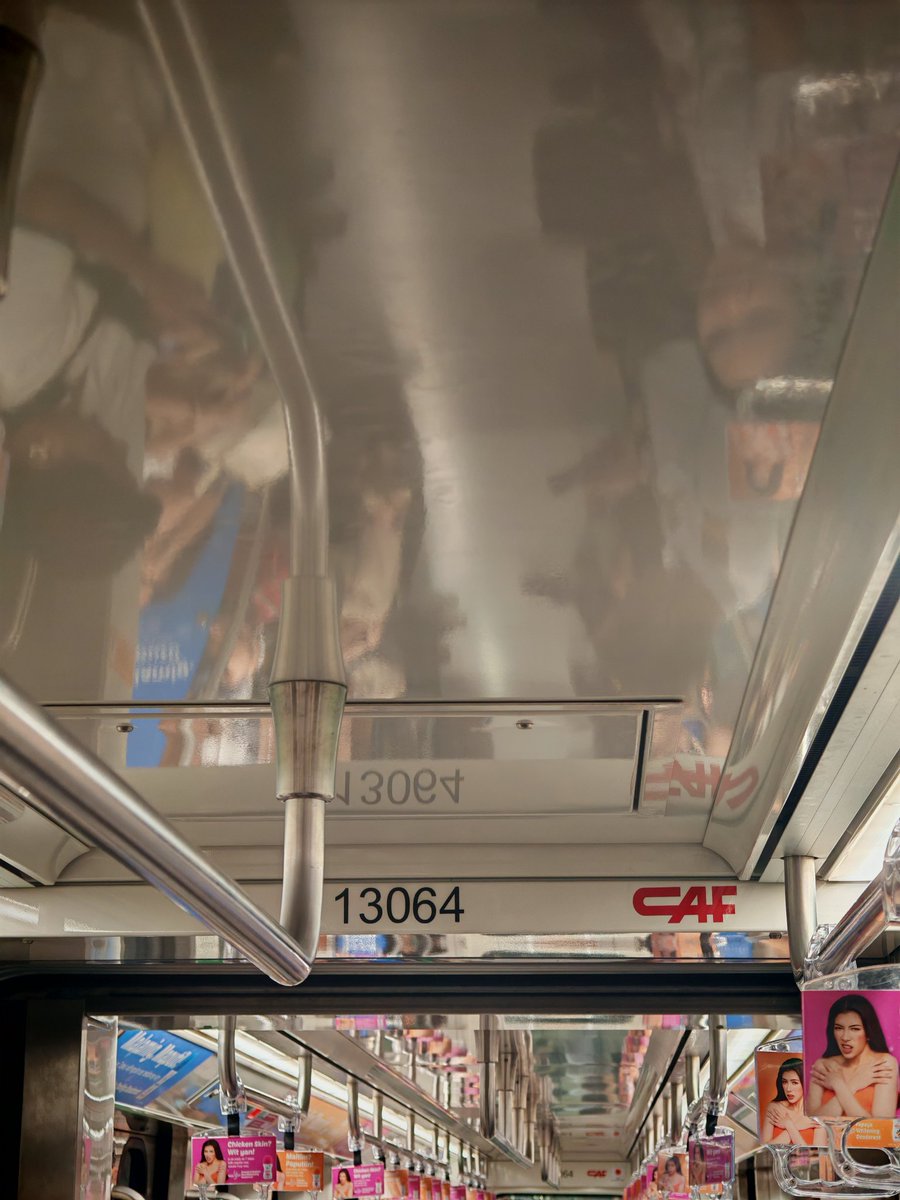 jcdepedro's tweet photo. @officialLRT1 Currently in wagon 13064 going southbound (0515H), baka pwede po parequest na iretrain or ireevaluate ung manner ng train operator nyo po. Gigil sa accelerate, gigil din sa brake, at putol putol ang brake pag sa station. Nakakahilo at nakakaout of balance https://t.co/kkqUNKawuk